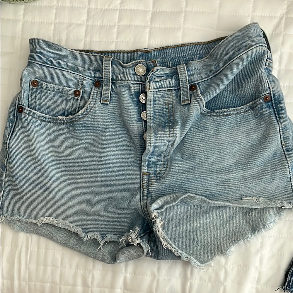 Levi's Blue Jean Shorts Distressed Summer Style